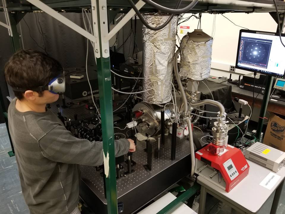 Ultrafast electron diffraction set-up